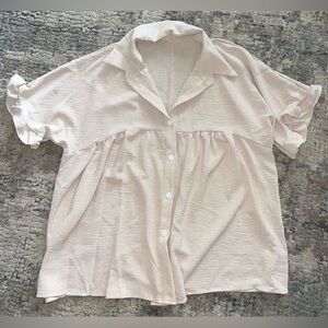 Women's Cream Button-Up Top size medium